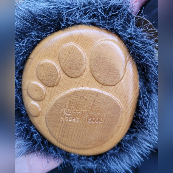 Raikes Bear Card Dealer Wooden Face and Paws - Picture 3 of 11